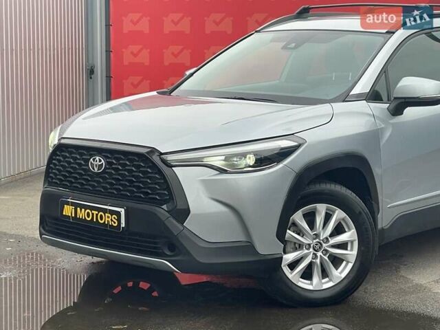 Серый Тойота Corolla Cross, объемом двигателя 2 л и пробегом 4 тыс. км за 24000 $, фото 6 на Automoto.ua
