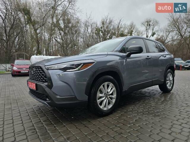 Серый Тойота Corolla Cross, объемом двигателя 2 л и пробегом 78 тыс. км за 23999 $, фото 5 на Automoto.ua