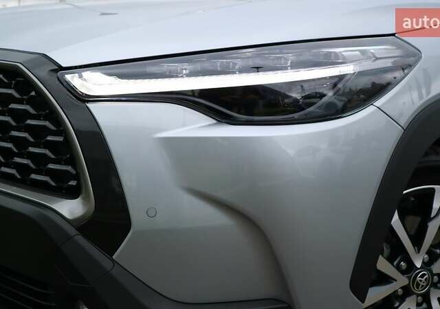 Серый Тойота Corolla Cross, объемом двигателя 2 л и пробегом 1 тыс. км за 38330 $, фото 25 на Automoto.ua