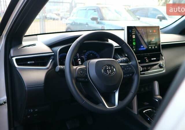 Серый Тойота Corolla Cross, объемом двигателя 2 л и пробегом 1 тыс. км за 38330 $, фото 19 на Automoto.ua