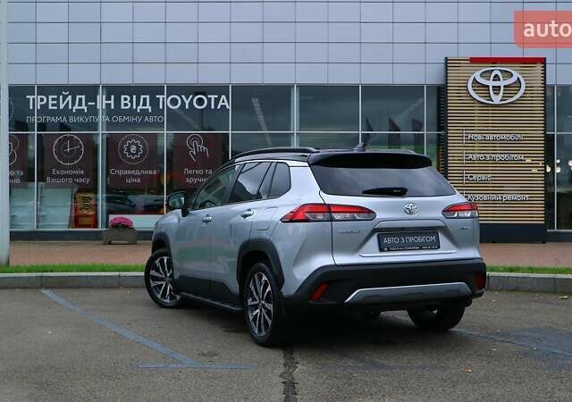 Серый Тойота Corolla Cross, объемом двигателя 2 л и пробегом 1 тыс. км за 38330 $, фото 1 на Automoto.ua