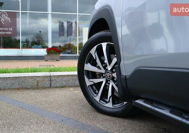 Серый Тойота Corolla Cross, объемом двигателя 2 л и пробегом 1 тыс. км за 38330 $, фото 24 на Automoto.ua