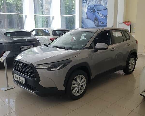 Серый Тойота Corolla Cross, объемом двигателя 2 л и пробегом 1 тыс. км за 28900 $, фото 4 на Automoto.ua