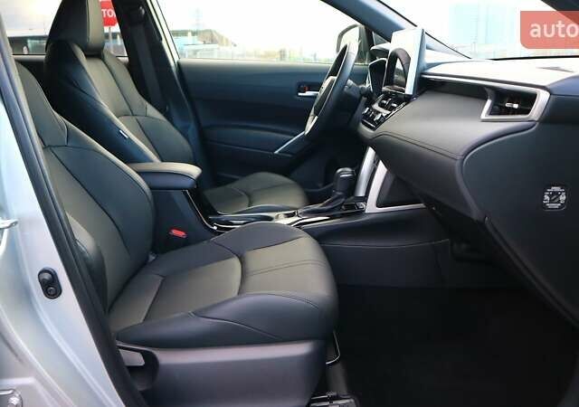 Серый Тойота Corolla Cross, объемом двигателя 2 л и пробегом 1 тыс. км за 38330 $, фото 5 на Automoto.ua