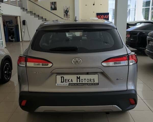 Серый Тойота Corolla Cross, объемом двигателя 2 л и пробегом 1 тыс. км за 28900 $, фото 2 на Automoto.ua