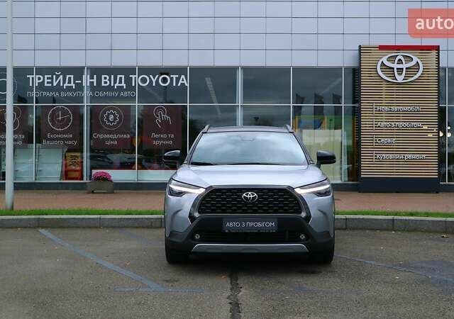 Серый Тойота Corolla Cross, объемом двигателя 2 л и пробегом 1 тыс. км за 38330 $, фото 4 на Automoto.ua