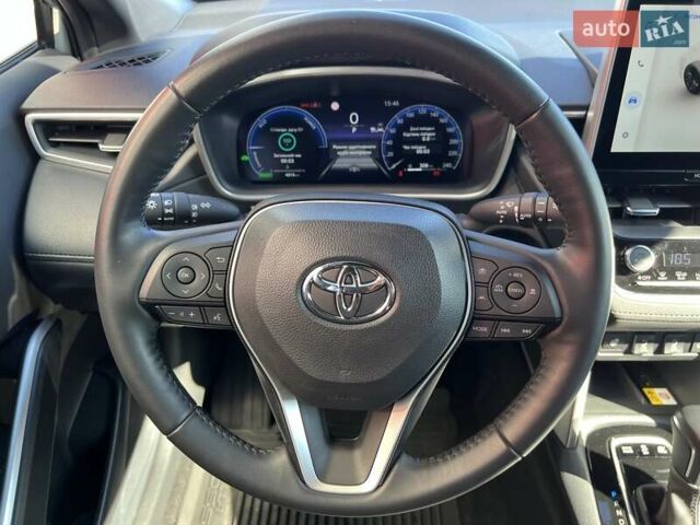 Серый Тойота Corolla Cross, объемом двигателя 1.99 л и пробегом 4 тыс. км за 38740 $, фото 8 на Automoto.ua