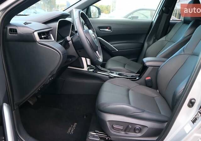 Серый Тойота Corolla Cross, объемом двигателя 2 л и пробегом 1 тыс. км за 38330 $, фото 12 на Automoto.ua
