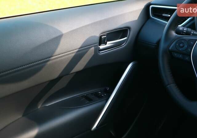 Серый Тойота Corolla Cross, объемом двигателя 2 л и пробегом 1 тыс. км за 38330 $, фото 15 на Automoto.ua