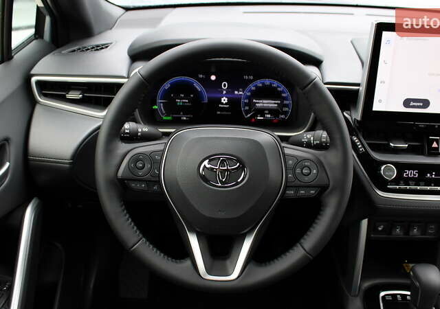 Серый Тойота Corolla Cross, объемом двигателя 1.99 л и пробегом 1 тыс. км за 40300 $, фото 9 на Automoto.ua
