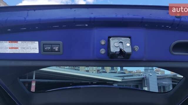 Синий Тойота Corolla Cross, объемом двигателя 1.99 л и пробегом 2 тыс. км за 25299 $, фото 7 на Automoto.ua