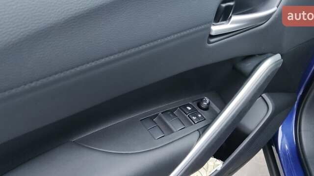 Синий Тойота Corolla Cross, объемом двигателя 1.99 л и пробегом 2 тыс. км за 25299 $, фото 12 на Automoto.ua