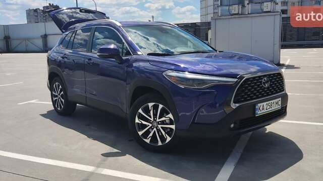 Синий Тойота Corolla Cross, объемом двигателя 1.99 л и пробегом 2 тыс. км за 25299 $, фото 14 на Automoto.ua