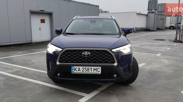 Синий Тойота Corolla Cross, объемом двигателя 1.99 л и пробегом 2 тыс. км за 25299 $, фото 10 на Automoto.ua