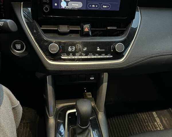 Синій Тойота Corolla Cross, об'ємом двигуна 2 л та пробігом 110 тис. км за 22500 $, фото 5 на Automoto.ua