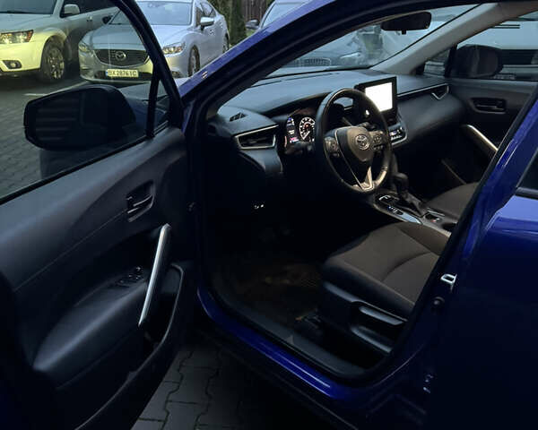Синій Тойота Corolla Cross, об'ємом двигуна 2 л та пробігом 110 тис. км за 22500 $, фото 11 на Automoto.ua