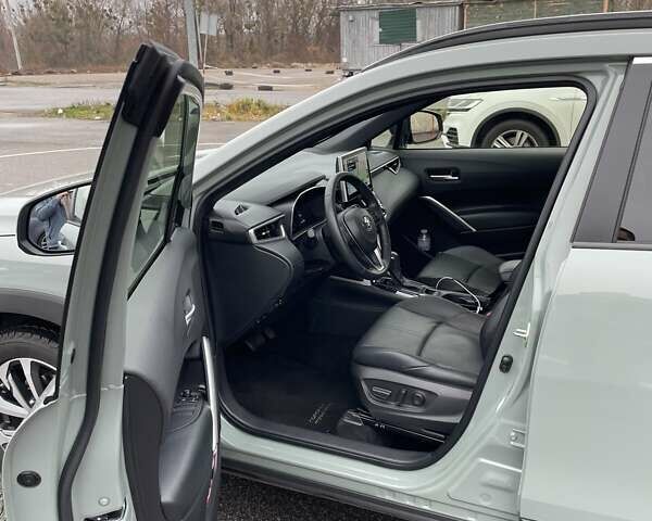 Зелений Тойота Corolla Cross, об'ємом двигуна 2 л та пробігом 49 тис. км за 35500 $, фото 12 на Automoto.ua
