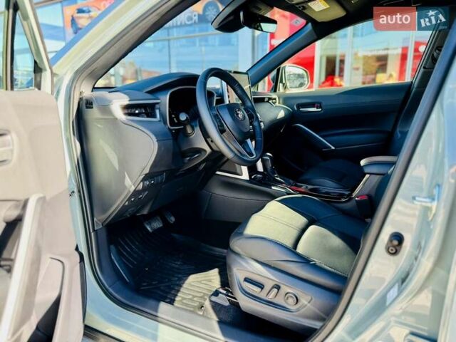 Зеленый Тойота Corolla Cross, объемом двигателя 2 л и пробегом 19 тыс. км за 36437 $, фото 13 на Automoto.ua