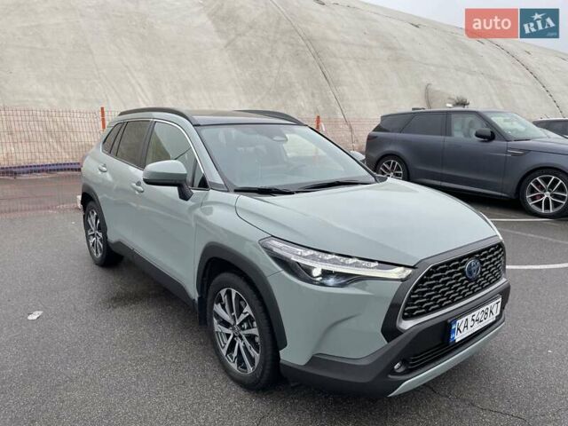 Зелений Тойота Corolla Cross, об'ємом двигуна 2 л та пробігом 49 тис. км за 35500 $, фото 1 на Automoto.ua