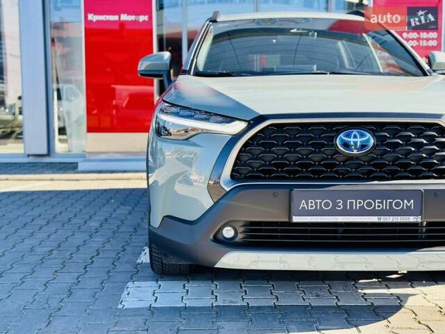 Зеленый Тойота Corolla Cross, объемом двигателя 2 л и пробегом 19 тыс. км за 36437 $, фото 25 на Automoto.ua