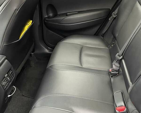 Зелений Тойота Corolla Cross, об'ємом двигуна 2 л та пробігом 49 тис. км за 35500 $, фото 11 на Automoto.ua