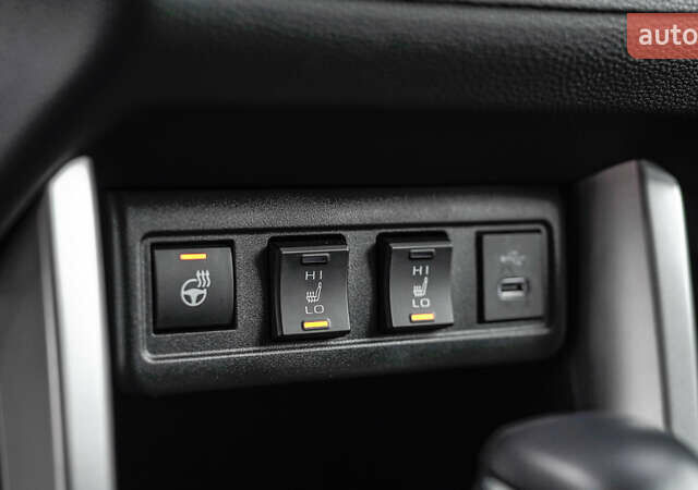 Зеленый Тойота Corolla Cross, объемом двигателя 2 л и пробегом 20 тыс. км за 37687 $, фото 29 на Automoto.ua