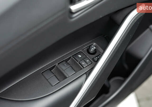 Зеленый Тойота Corolla Cross, объемом двигателя 2 л и пробегом 20 тыс. км за 37687 $, фото 13 на Automoto.ua