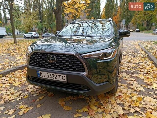 Зеленый Тойота Corolla Cross, объемом двигателя 1.99 л и пробегом 1 тыс. км за 29000 $, фото 1 на Automoto.ua