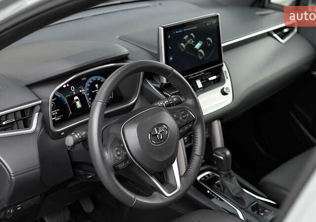 Зеленый Тойота Corolla Cross, объемом двигателя 2 л и пробегом 20 тыс. км за 37687 $, фото 14 на Automoto.ua