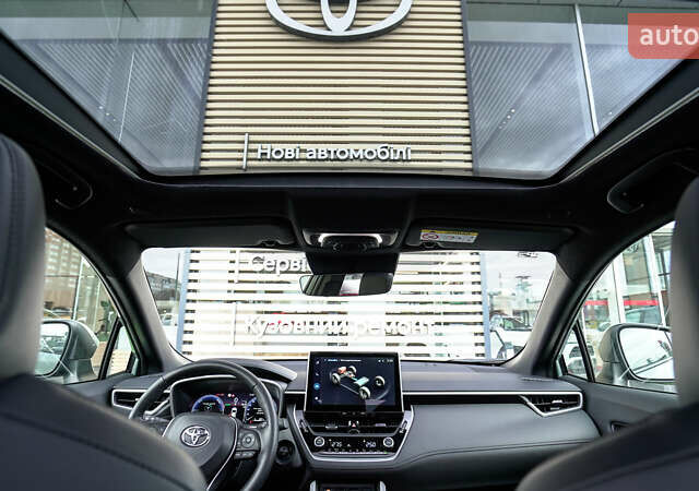 Зеленый Тойота Corolla Cross, объемом двигателя 2 л и пробегом 20 тыс. км за 37687 $, фото 31 на Automoto.ua