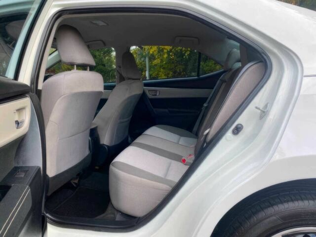 Белый Тойота Corolla Levin, объемом двигателя 1.8 л и пробегом 52 тыс. км за 8000 $, фото 12 на Automoto.ua