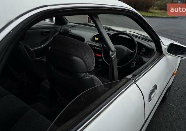 Белый Тойота Corona Exiv, объемом двигателя 2 л и пробегом 144 тыс. км за 1950 $, фото 7 на Automoto.ua