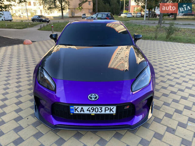 Фиолетовый Тойота GR86, объемом двигателя 2.39 л и пробегом 54 тыс. км за 26000 $, фото 3 на Automoto.ua