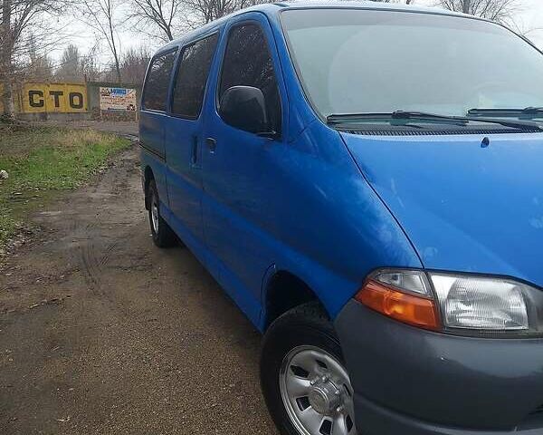 Тойота Grand Hiace, объемом двигателя 2.5 л и пробегом 3 тыс. км за 6500 $, фото 1 на Automoto.ua