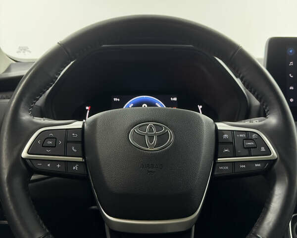 Черный Тойота Grand Highlander, объемом двигателя 2.5 л и пробегом 45 тыс. км за 67000 $, фото 26 на Automoto.ua