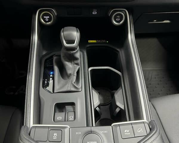 Черный Тойота Grand Highlander, объемом двигателя 2.5 л и пробегом 45 тыс. км за 67000 $, фото 52 на Automoto.ua