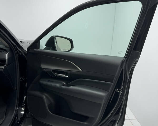 Черный Тойота Grand Highlander, объемом двигателя 2.5 л и пробегом 45 тыс. км за 67000 $, фото 48 на Automoto.ua