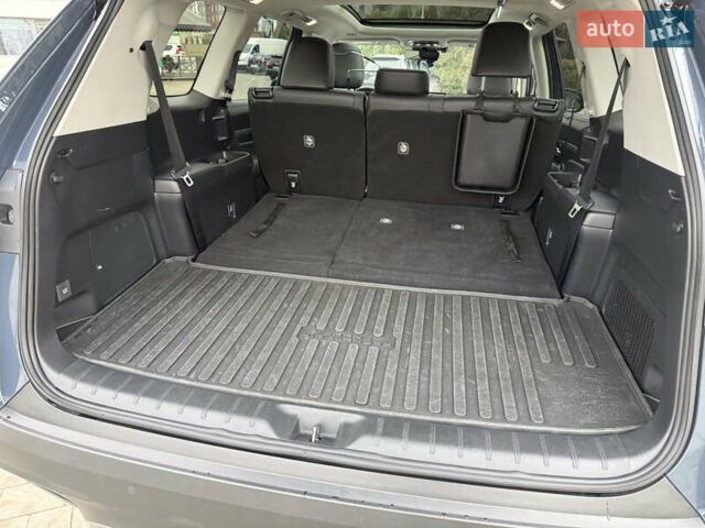 Сірий Тойота Grand Highlander, об'ємом двигуна 2.5 л та пробігом 33 тис. км за 69500 $, фото 23 на Automoto.ua