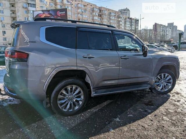 Коричневый Тойота Land Cruiser 300, объемом двигателя 3.4 л и пробегом 32 тыс. км за 86000 $, фото 3 на Automoto.ua