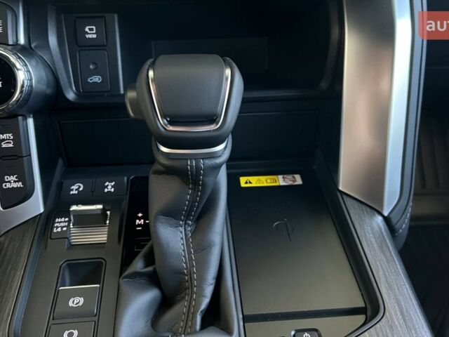 Тойота Land Cruiser 300, об'ємом двигуна 3.3 л та пробігом 0 тис. км за 96344 $, фото 35 на Automoto.ua