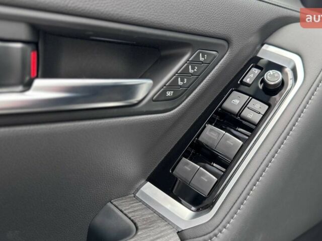 купити нове авто Тойота Land Cruiser 300 2025 року від офіційного дилера Тойота на Столичному Тойота фото