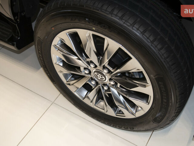 купити нове авто Тойота Land Cruiser 300 2025 року від офіційного дилера Тойота Центр Рівне "Агат Авто" Тойота фото