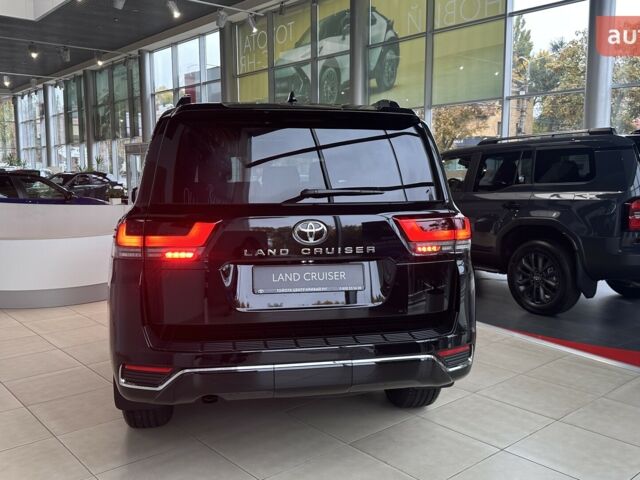 Тойота Land Cruiser 300, объемом двигателя 3.3 л и пробегом 0 тыс. км за 96948 $, фото 7 на Automoto.ua