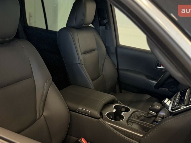 Тойота Land Cruiser 300, объемом двигателя 3.3 л и пробегом 0 тыс. км за 98034 $, фото 13 на Automoto.ua