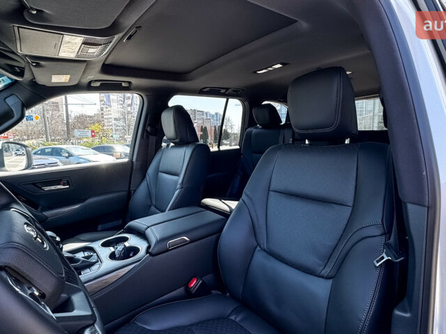 Тойота Land Cruiser 300, объемом двигателя 3.45 л и пробегом 0 тыс. км за 96805 $, фото 8 на Automoto.ua