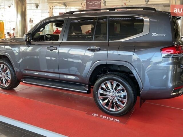 купить новое авто Тойота Land Cruiser 300 2025 года от официального дилера Тойота на Столичному Тойота фото