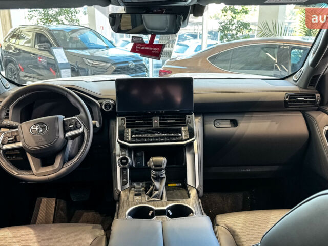 Тойота Land Cruiser 300, объемом двигателя 3.45 л и пробегом 0 тыс. км за 96805 $, фото 9 на Automoto.ua