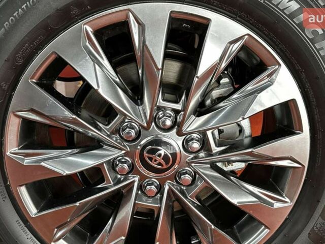 купить новое авто Тойота Land Cruiser 300 2025 года от официального дилера Тойота на Столичному Тойота фото