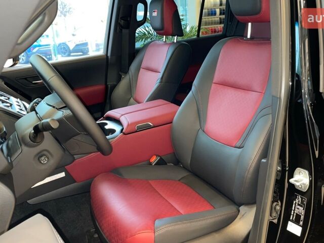 Тойота Land Cruiser 300, объемом двигателя 3.3 л и пробегом 0 тыс. км за 95908 $, фото 11 на Automoto.ua