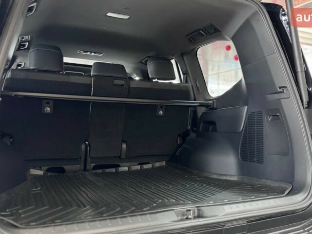 купить новое авто Тойота Land Cruiser 300 2025 года от официального дилера Тойота на Столичному Тойота фото